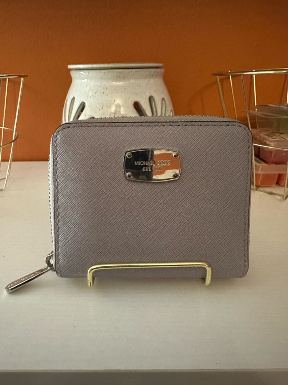 MICHAEL KORS Saffiano Zip Wallet(EUC)